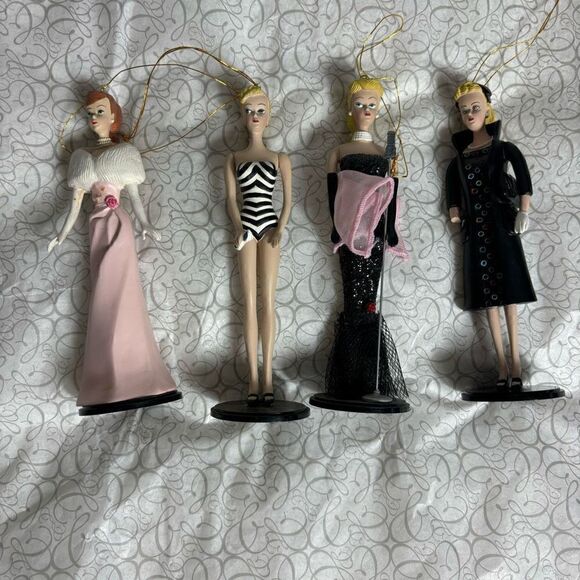 Mattel 1959 Debut Barbie,Enchanting Evening Barbie,Solo in the Spotlight,Easter - Picture 1 of 11